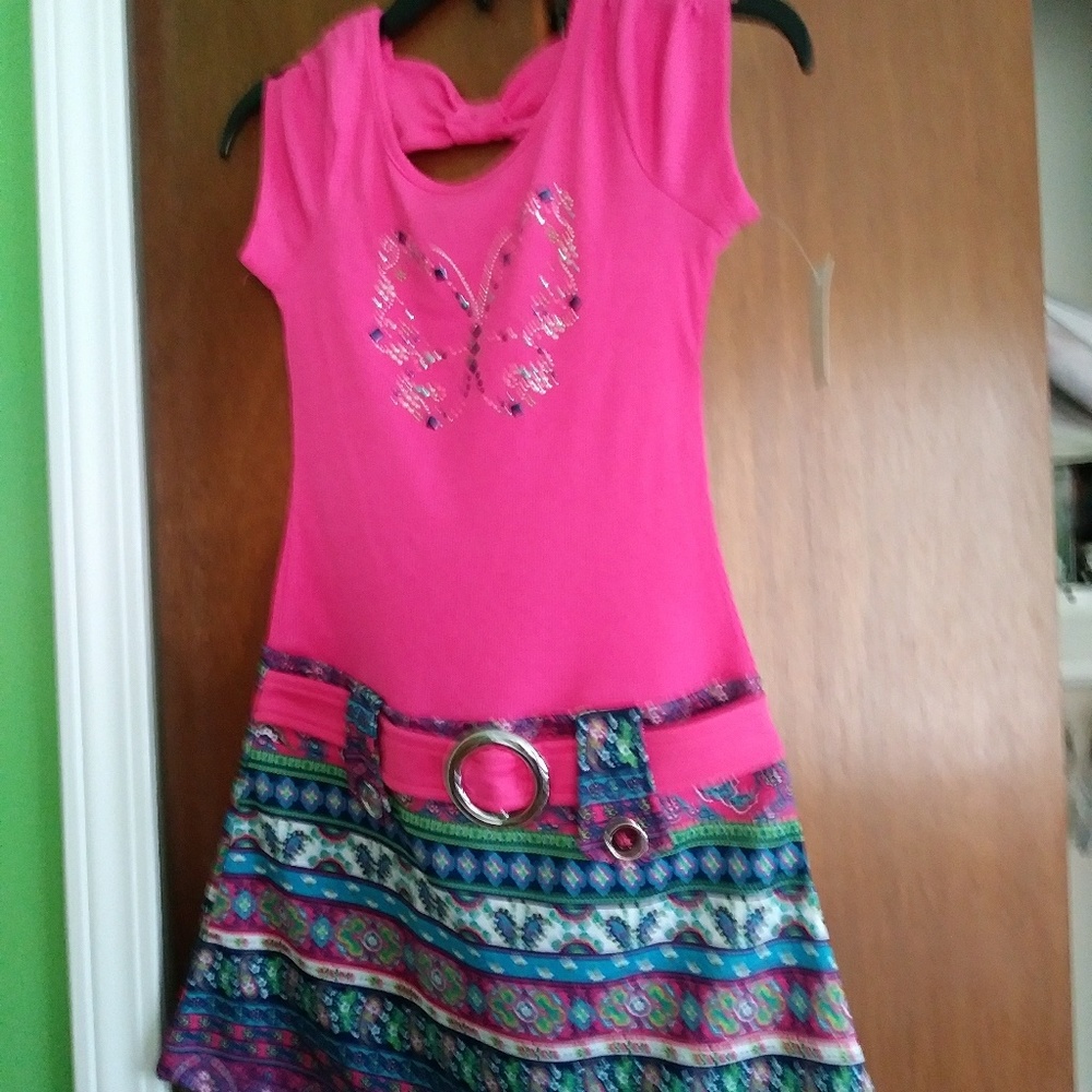 Girls dress